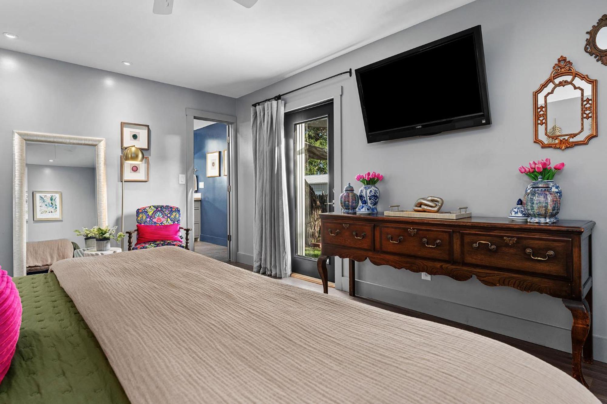 Claret House Full Kitchen And Private Hot Tub Villa Fredericksburg Bagian luar foto